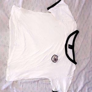 white cropped t shirt :)